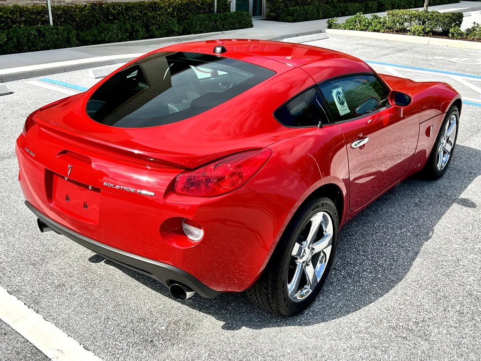 2009 Pontiac Solstice GXP - Image 13 of 31