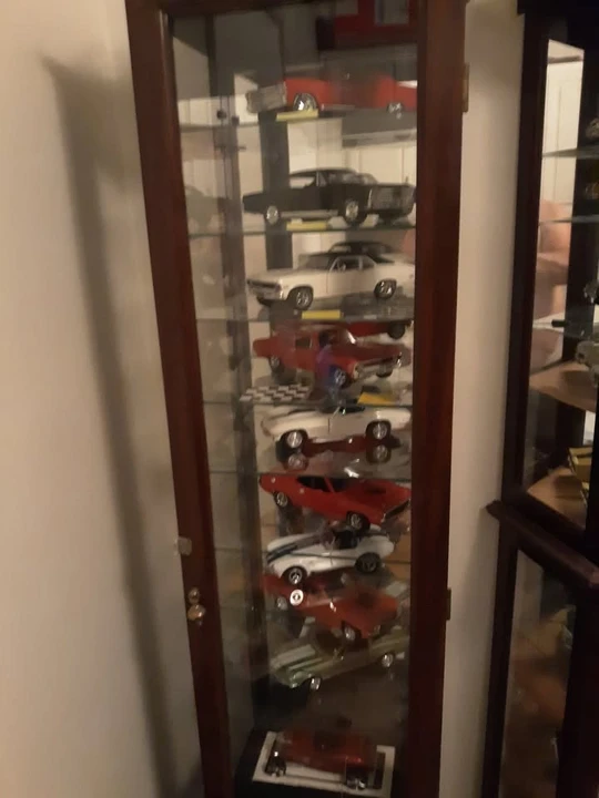 Parts & Memorabilia Scale Models - Image 3 of 4