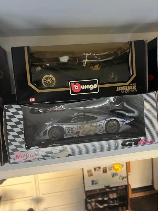 Parts & Memorabilia Scale Models - Image 10 of 10
