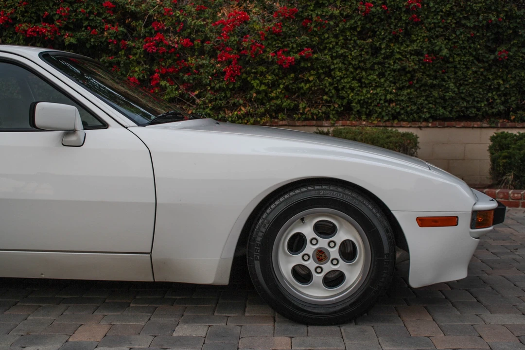 1983 Porsche 944 - Image 25 of 31