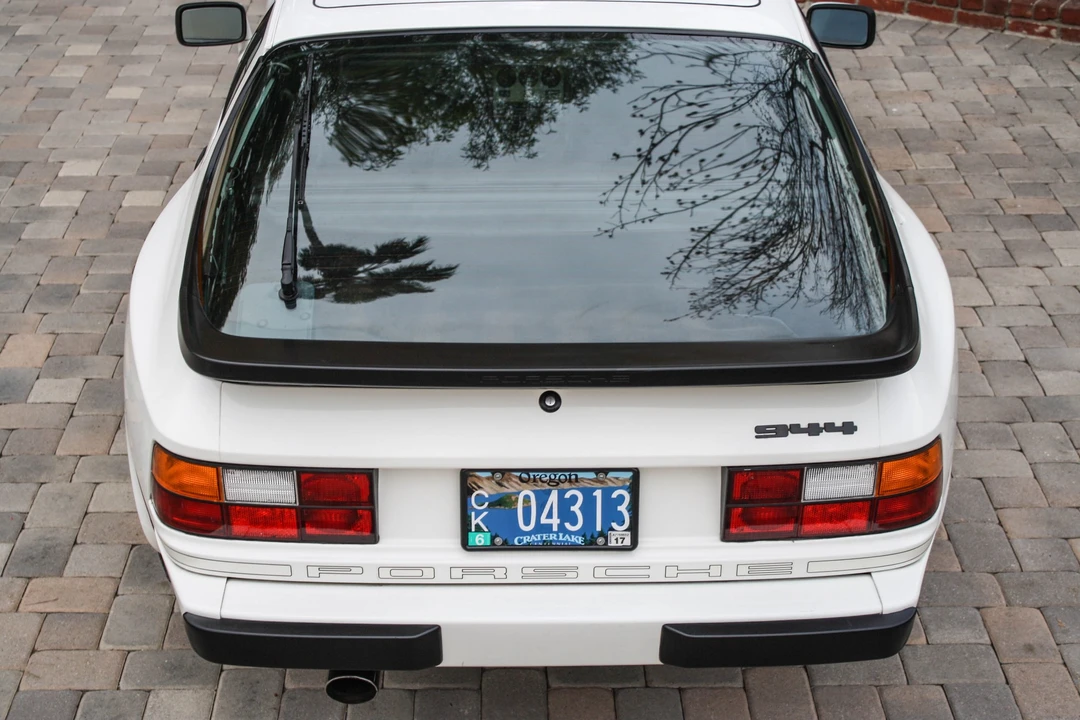 1983 Porsche 944 - Image 11 of 31