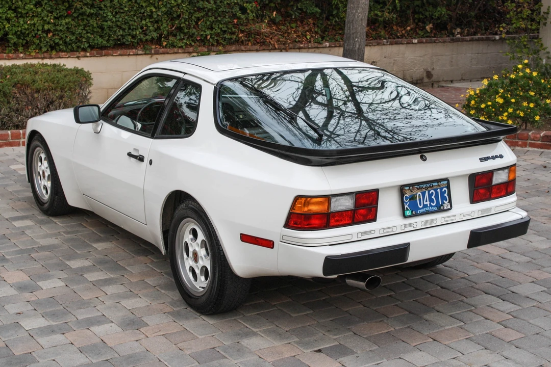 1983 Porsche 944 - Image 13 of 31