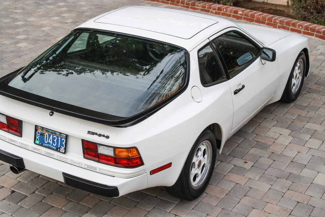 1983 Porsche 944 - Image 14 of 31