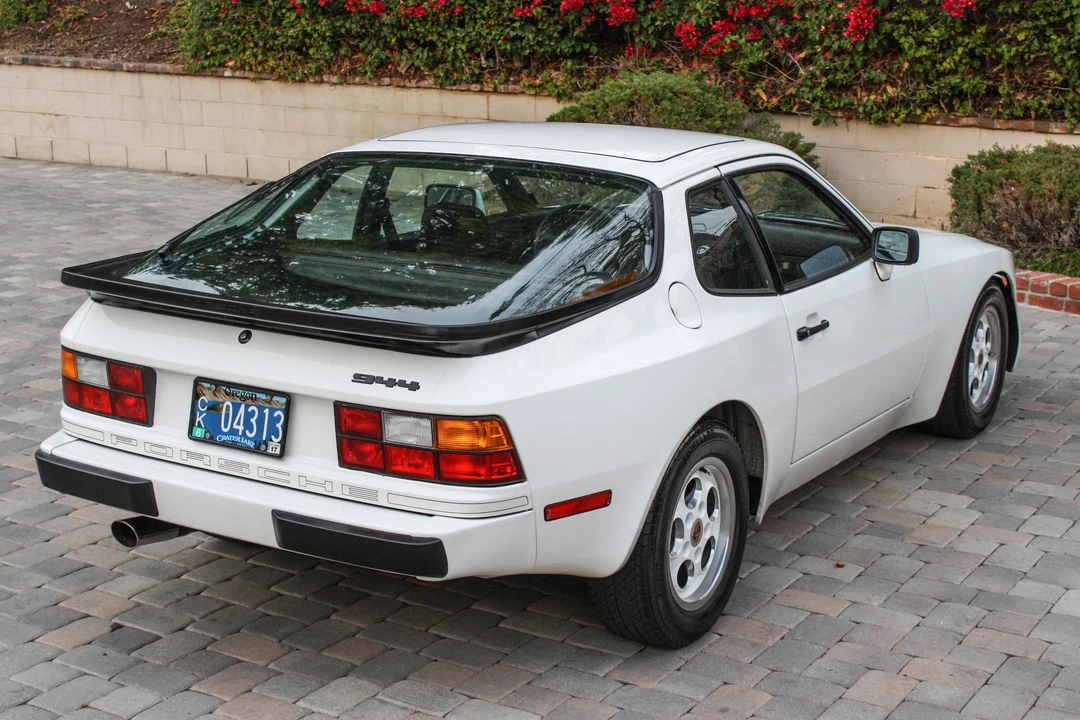 1983 Porsche 944 - Image 15 of 31