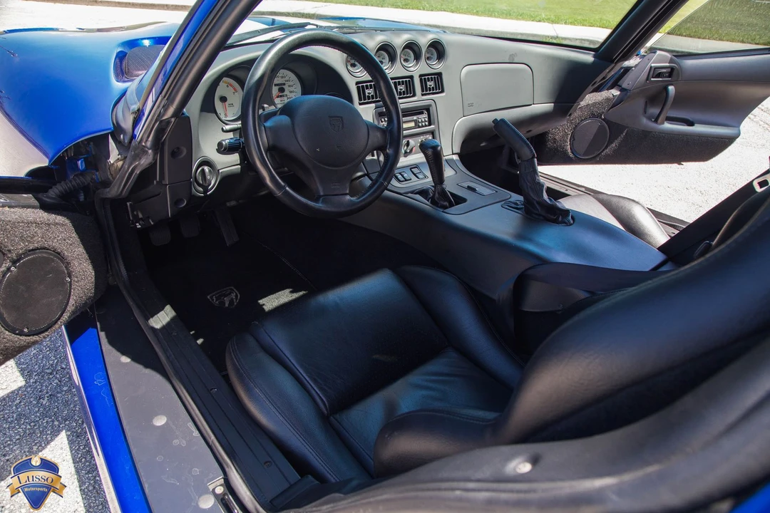 1997 Dodge Viper GTS 2nd Gen - Image 11 of 26