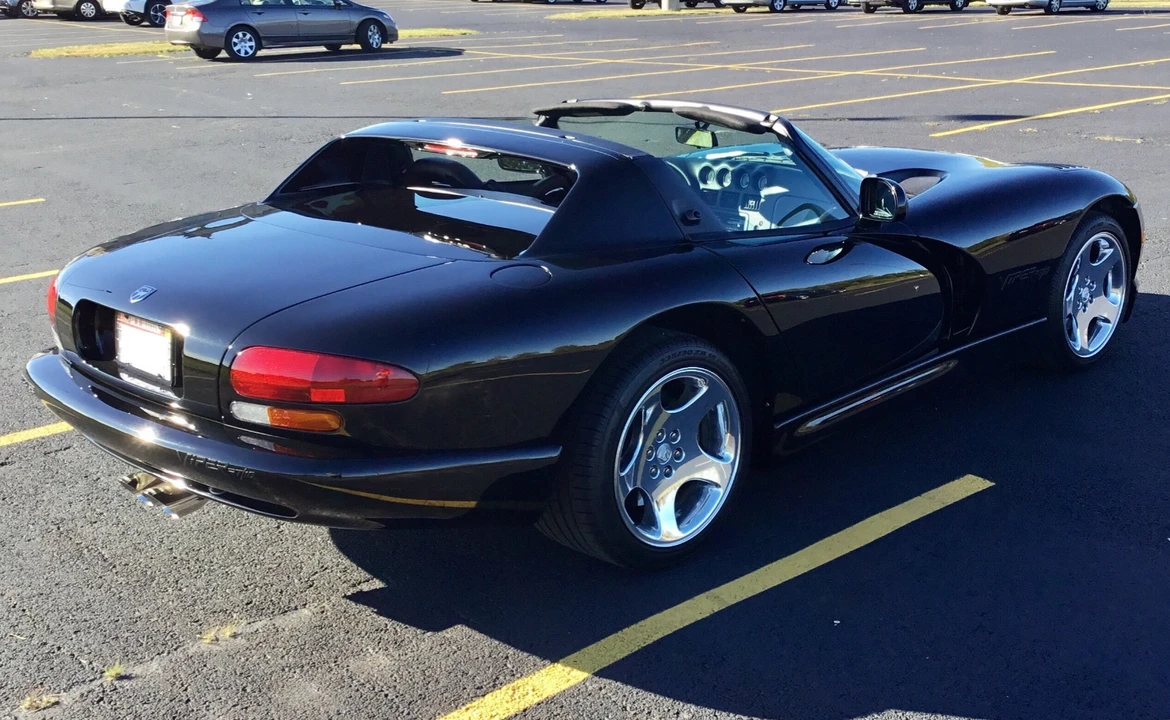 1999 Dodge Viper 2nd Gen - Image 15 of 31