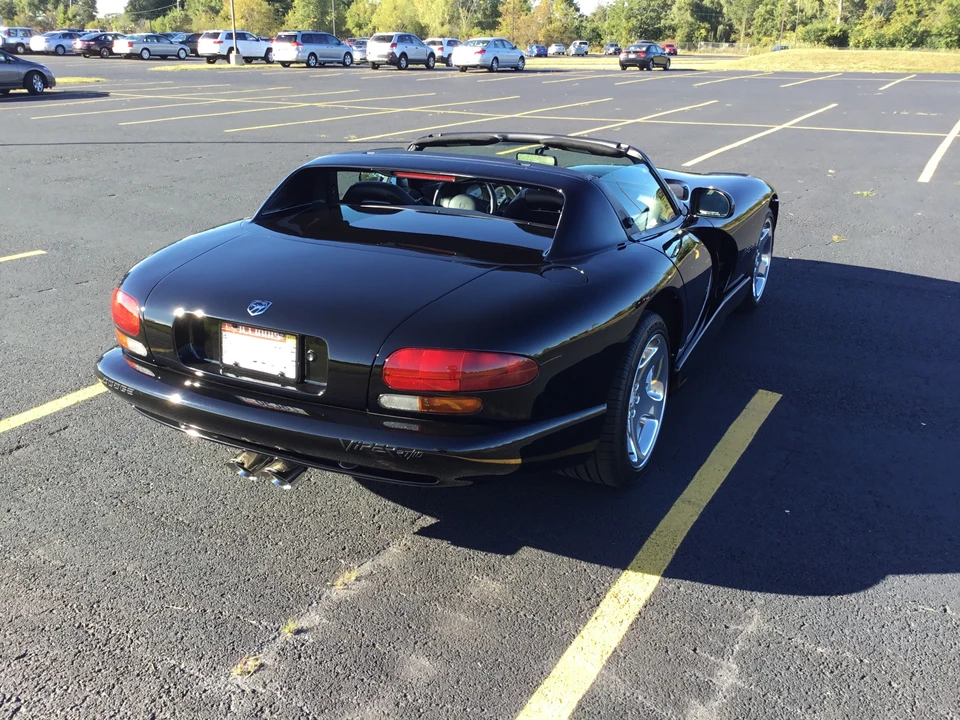1999 Dodge Viper 2nd Gen - Image 14 of 31
