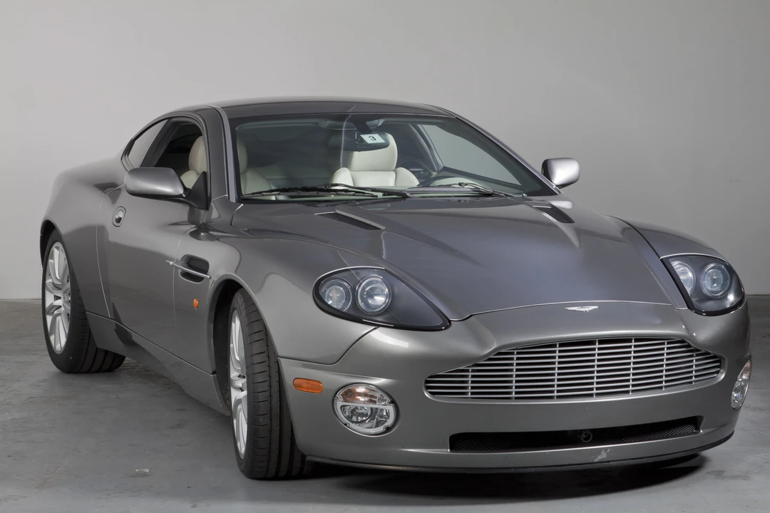 2003 Aston Martin Vanquish 1st Gen - Image 7 of 31