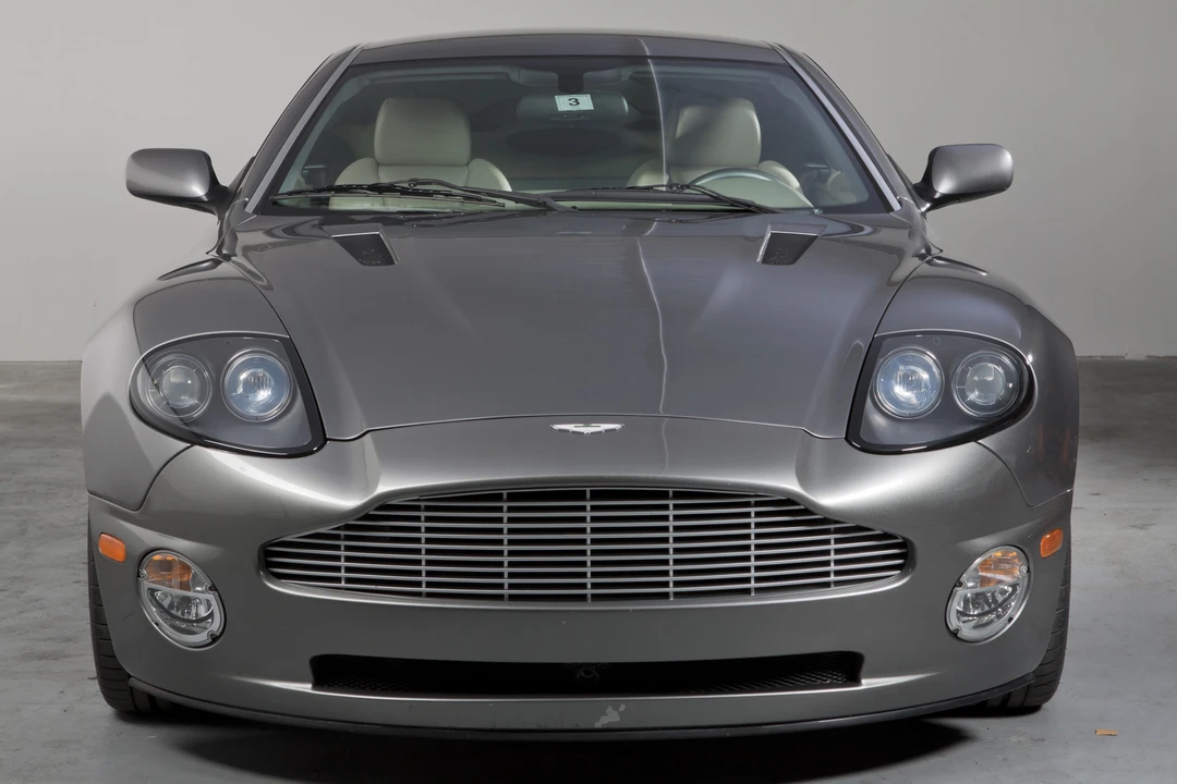 2003 Aston Martin Vanquish 1st Gen - Image 8 of 31