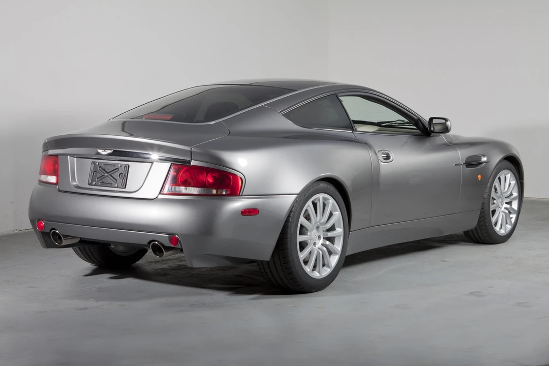 2003 Aston Martin Vanquish 1st Gen - Image 5 of 31