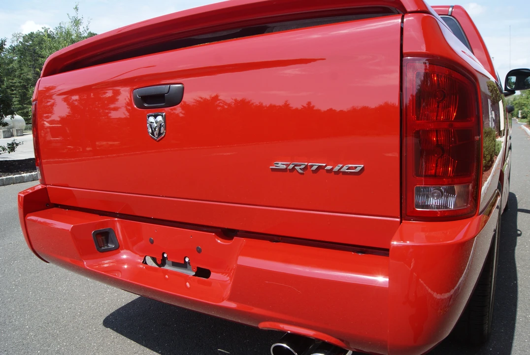 2005 Dodge Ram SRT-10 3rd Gen - Image 26 of 31