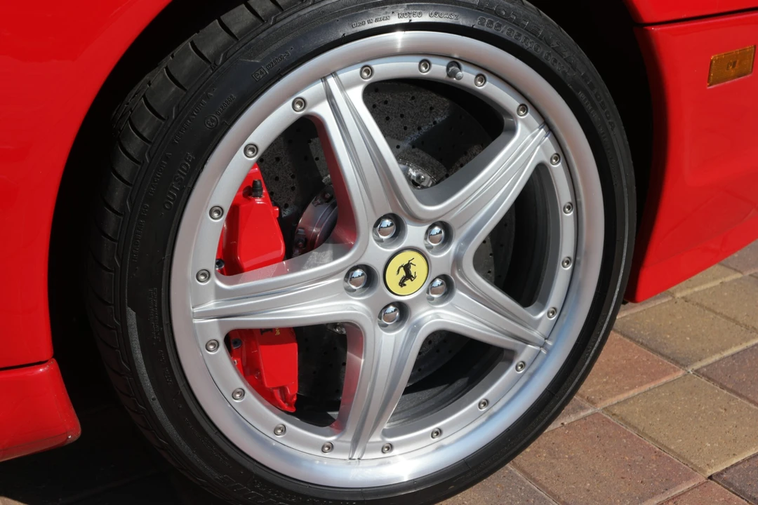 2005 Ferrari 575M Superamerica - Image 27 of 31