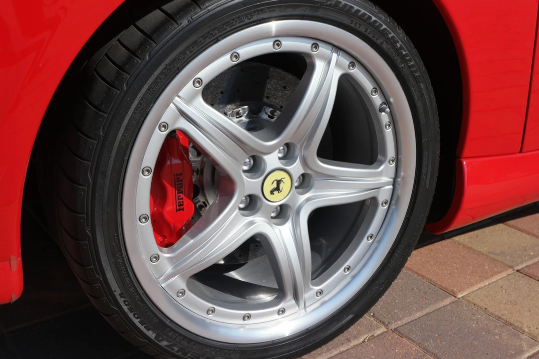 2005 Ferrari 575M Superamerica - Image 28 of 31