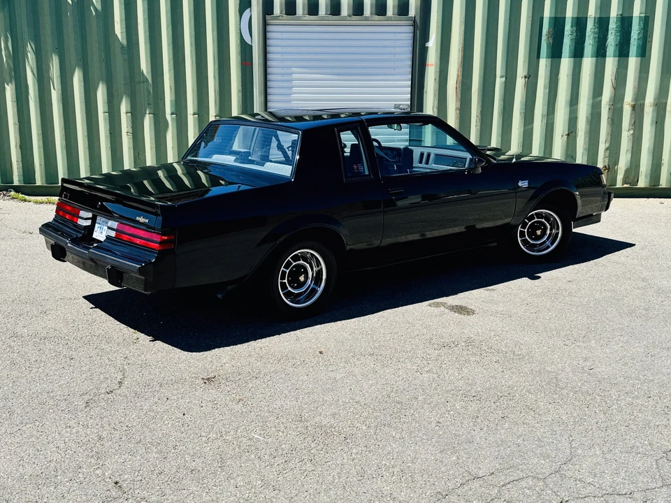 1987 Buick Grand National - Image 18 of 31