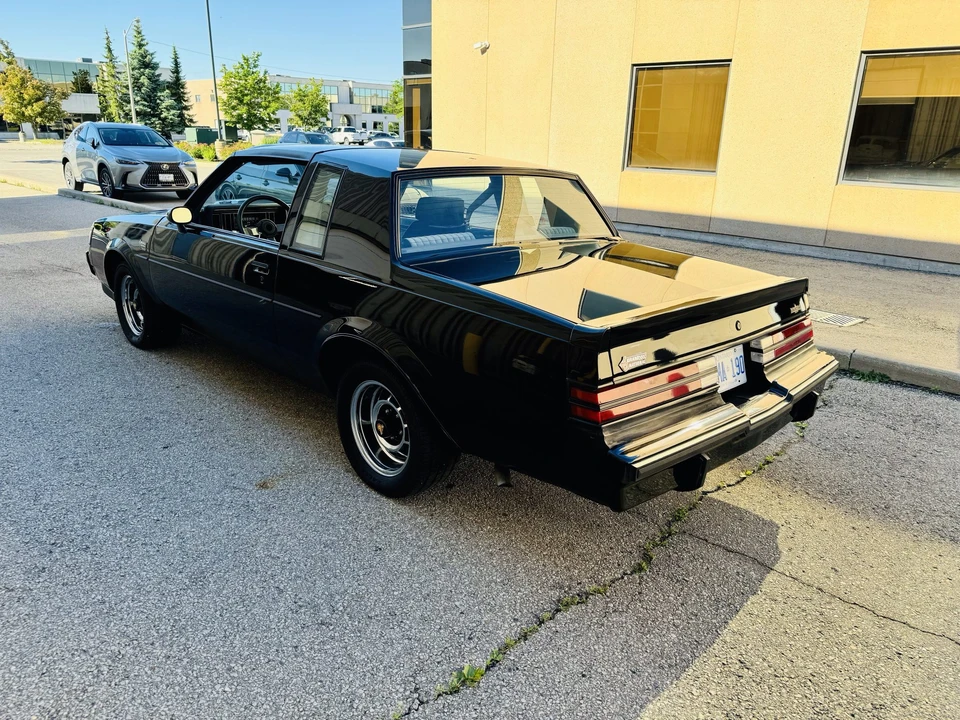 1987 Buick Grand National - Image 24 of 31