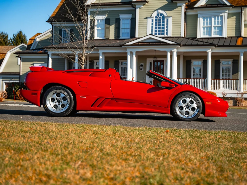 1997 Lamborghini Diablo VT - Image 11 of 31