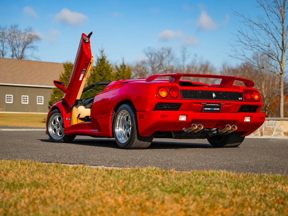 1997 Lamborghini Diablo VT - Image 24 of 31