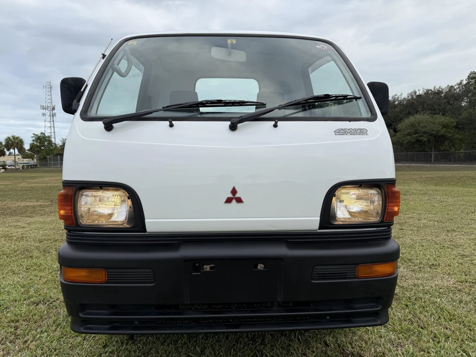 1997 Mitsubishi Minicab 5th Gen - Image 13 of 31