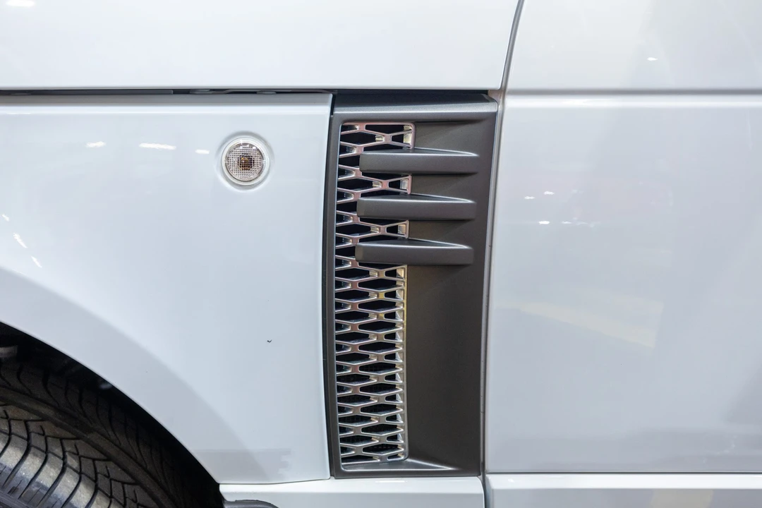 2011 Land Rover Range Rover L322 - Image 21 of 31