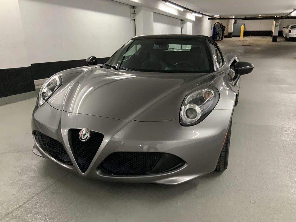 2016 Alfa Romeo 4C Spider - Image 25 of 31