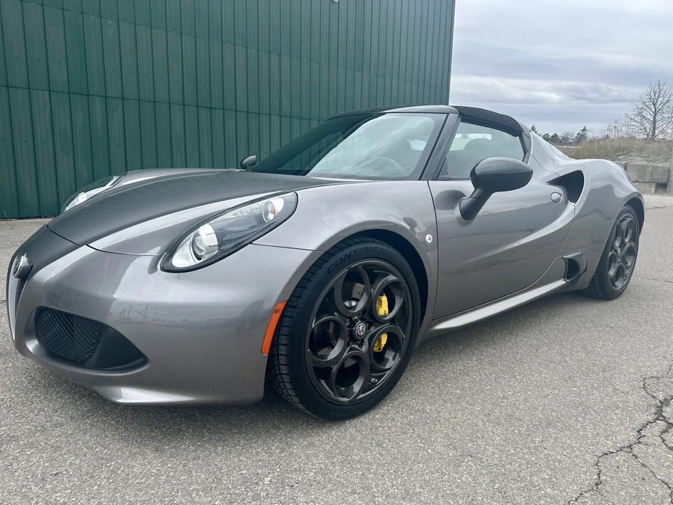2016 Alfa Romeo 4C Spider - Image 3 of 31
