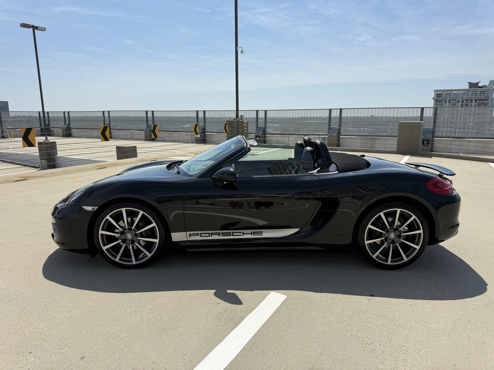 2016 Porsche 981 Boxster - Image 6 of 31