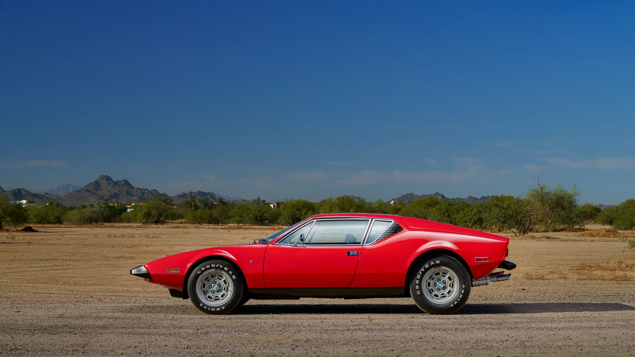 1973 DeTomaso Pantera - Image 15 of 31