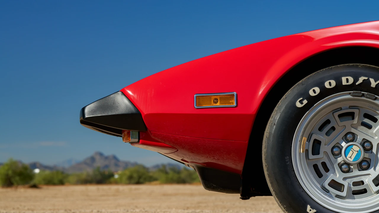 1973 DeTomaso Pantera - Image 27 of 31