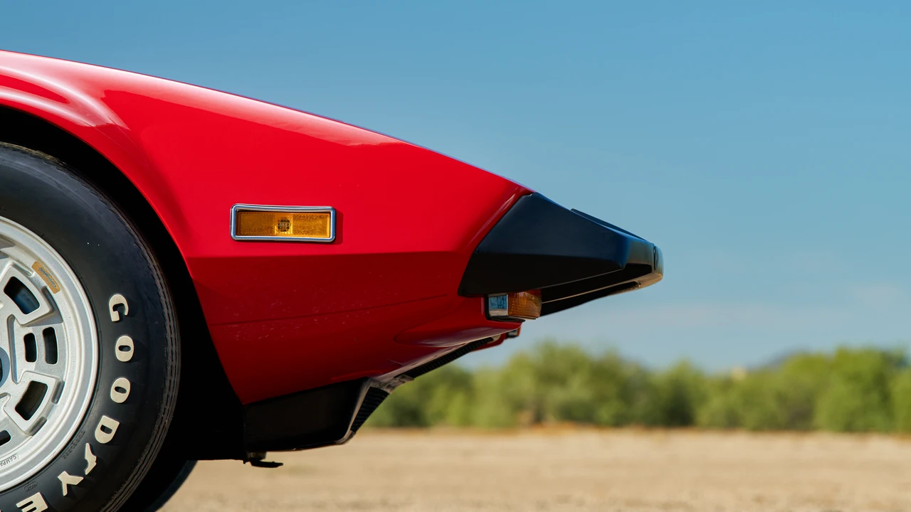 1973 DeTomaso Pantera - Image 28 of 31