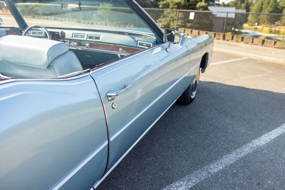 1976 Cadillac Eldorado 9th Gen - Image 24 of 31