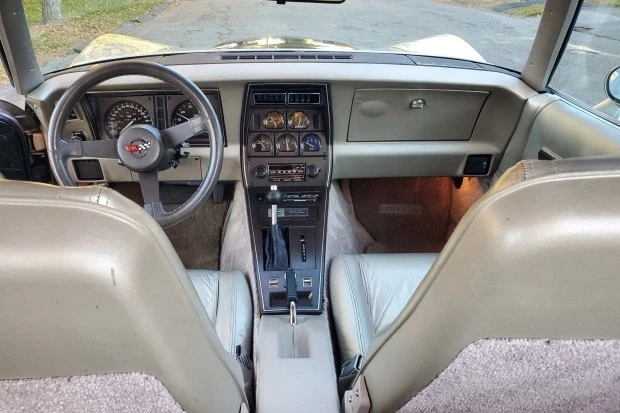 1982 Chevrolet Corvette C3 - Image 5 of 7