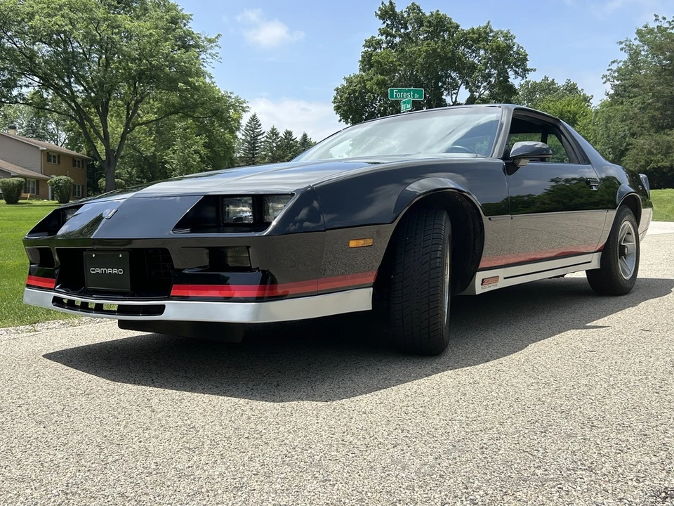 1984 Chevrolet Camaro IROC-Z & Z28 3rd Gen - Image 7 of 31
