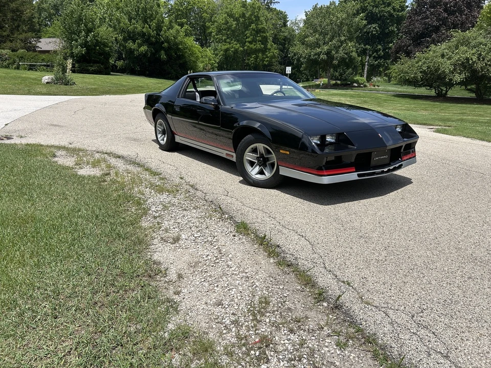 1984 Chevrolet Camaro IROC-Z & Z28 3rd Gen - Image 9 of 31