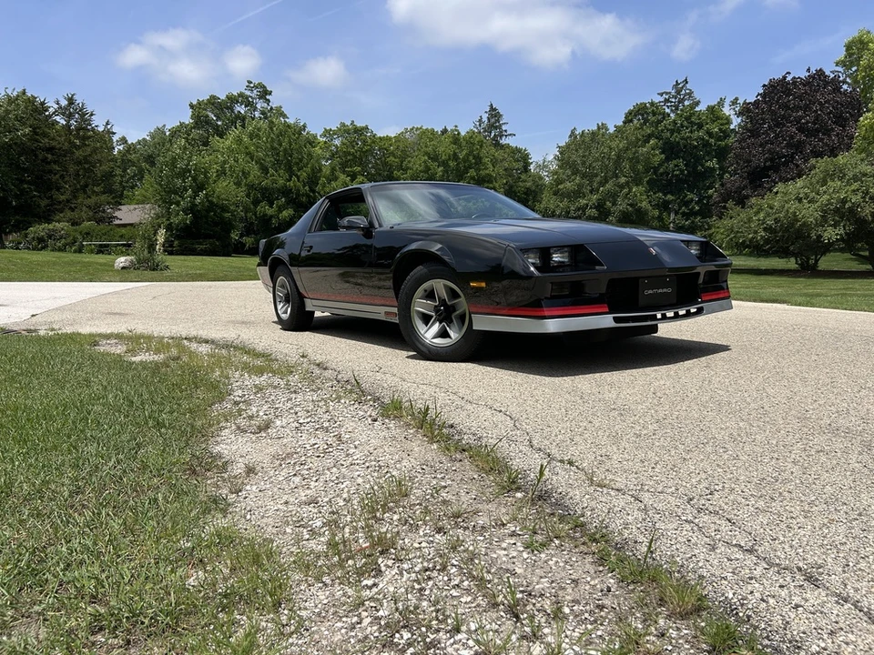 1984 Chevrolet Camaro IROC-Z & Z28 3rd Gen - Image 10 of 31