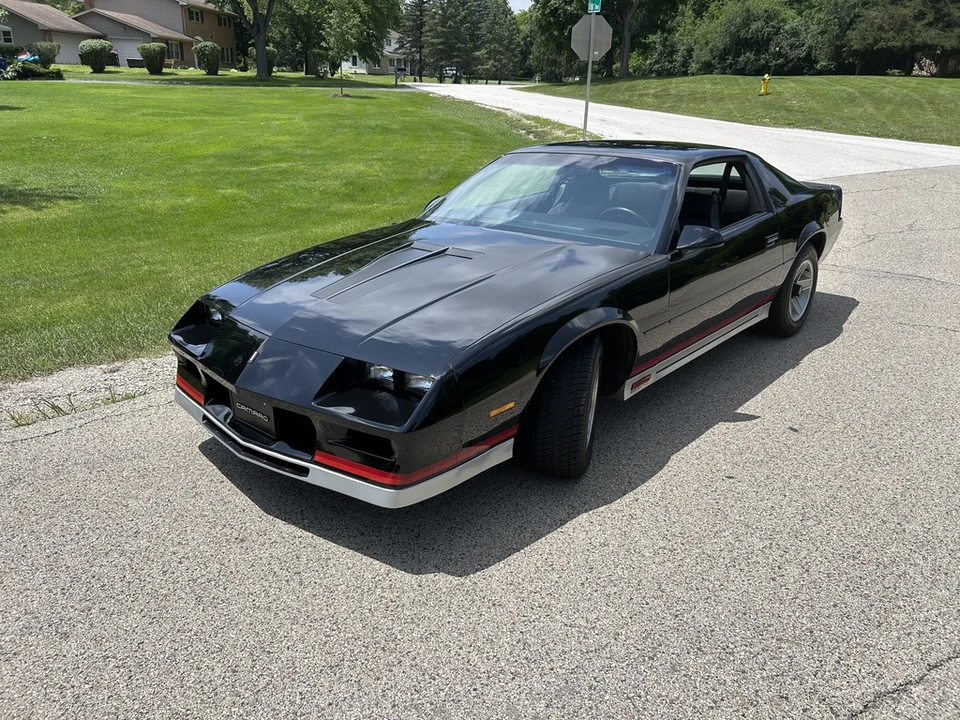 1984 Chevrolet Camaro IROC-Z & Z28 3rd Gen - Image 4 of 31