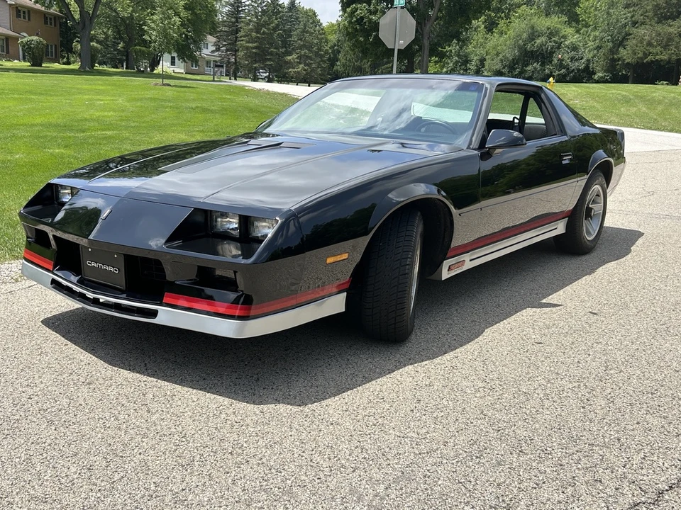 1984 Chevrolet Camaro IROC-Z & Z28 3rd Gen - Image 6 of 31