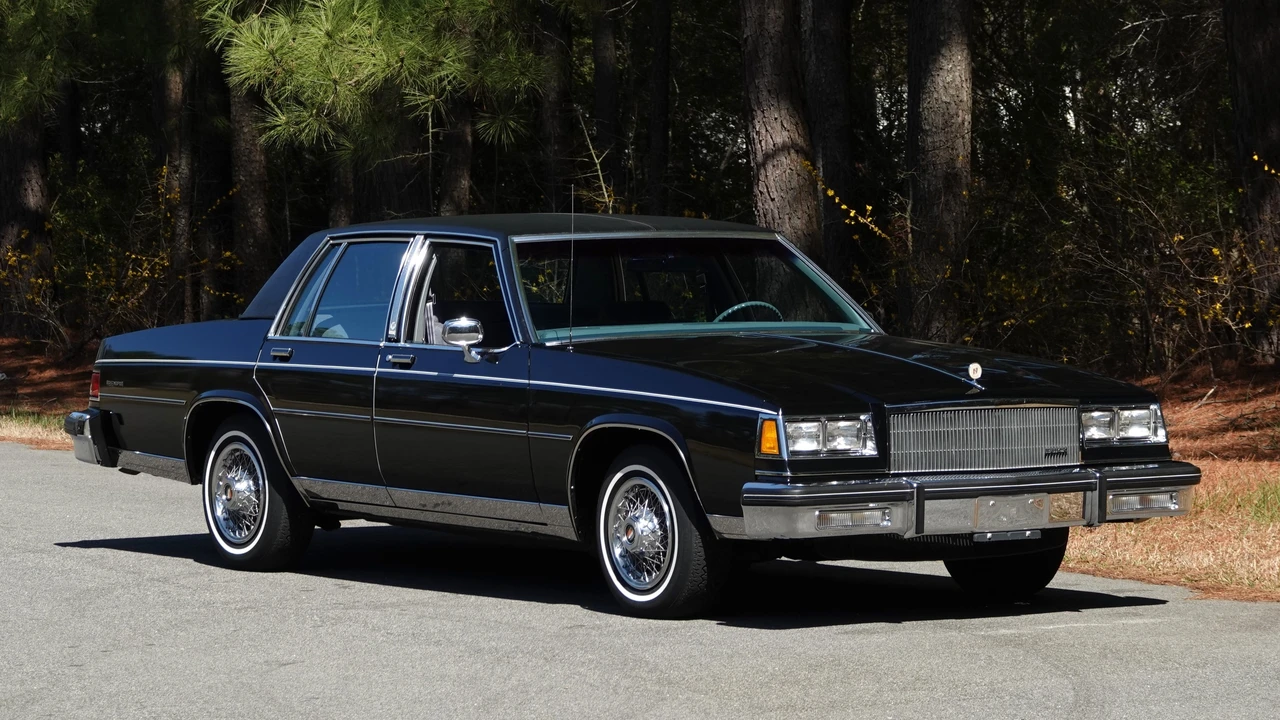 1985 Buick LeSabre - Image 5 of 31