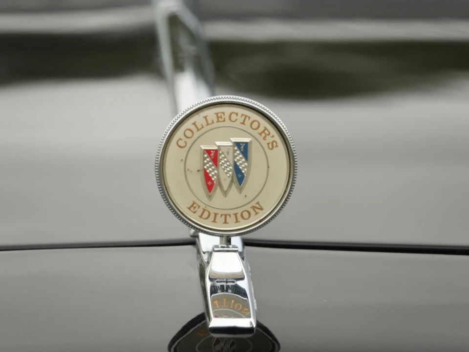 1985 Buick LeSabre - Image 24 of 31