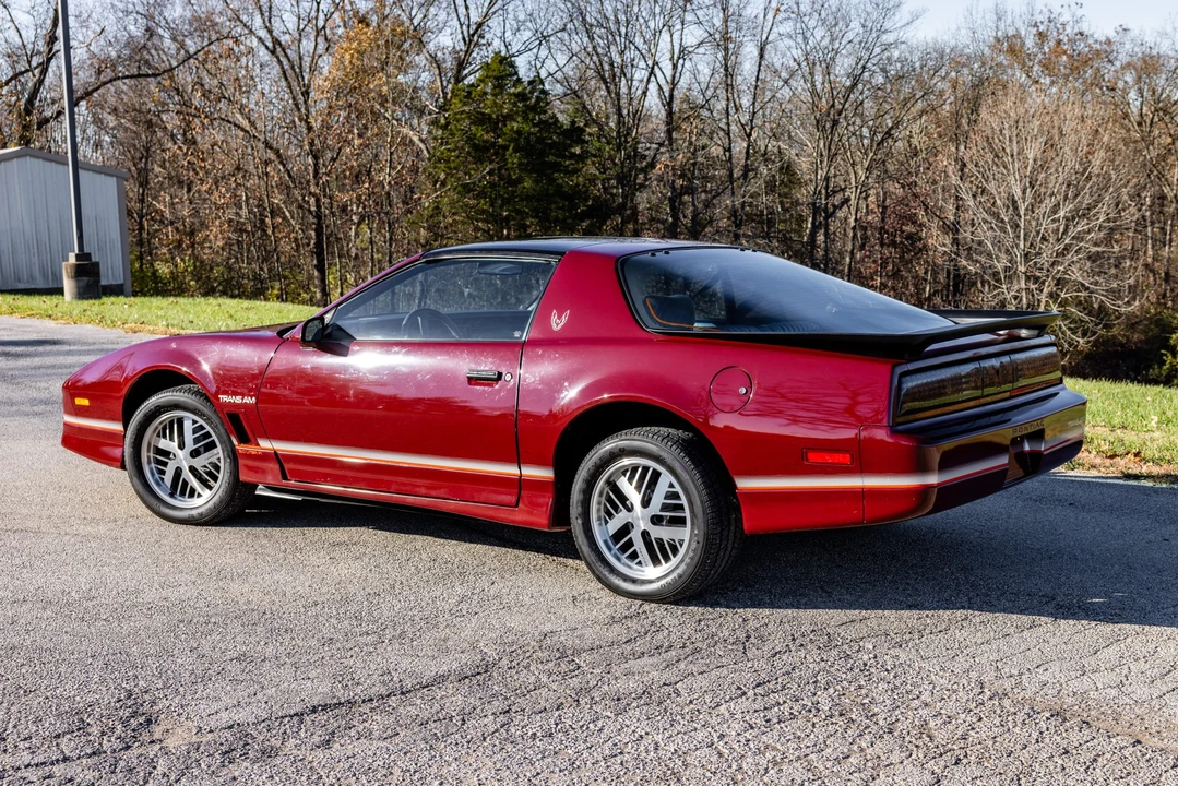 1985 Pontiac Firebird Trans Am 3rd Gen - Image 8 of 31