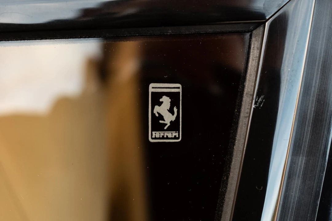 1986 Ferrari Testarossa - Image 27 of 31