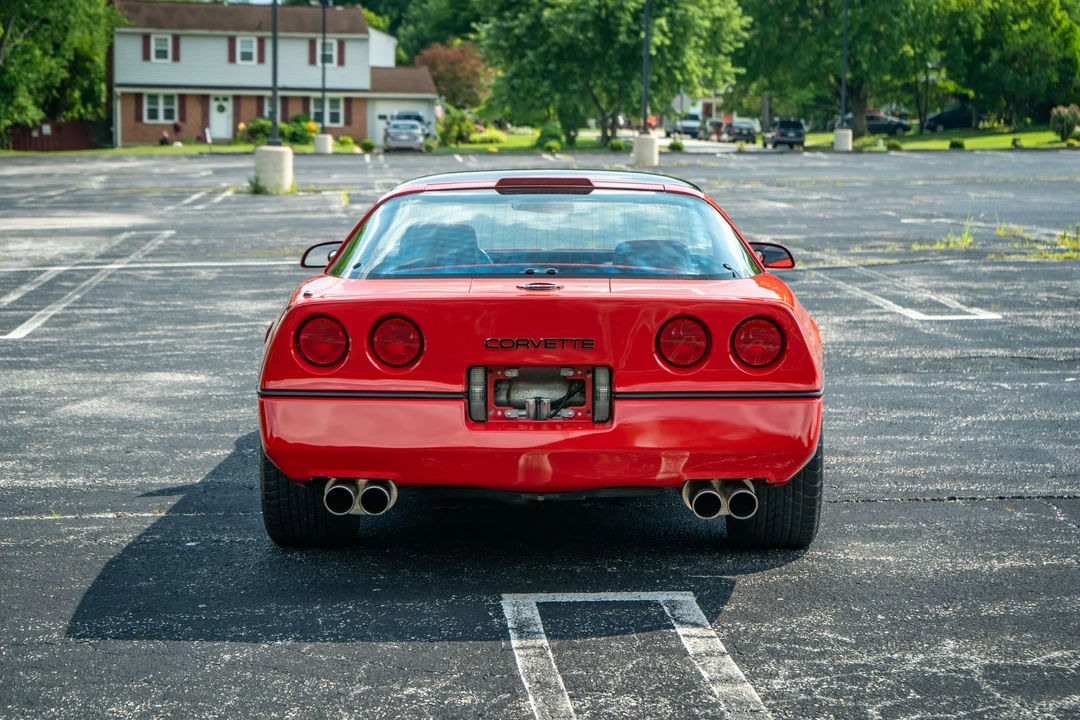 1987 Chevrolet Corvette C4 - Image 19 of 31