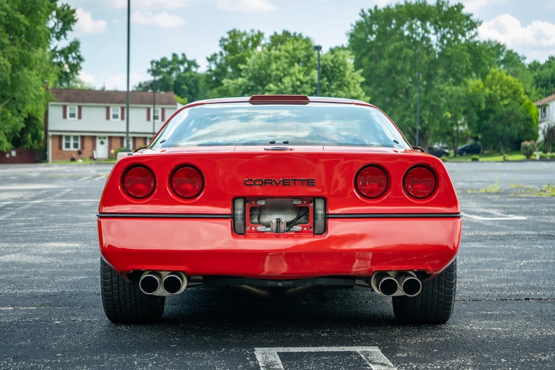 1987 Chevrolet Corvette C4 - Image 21 of 31
