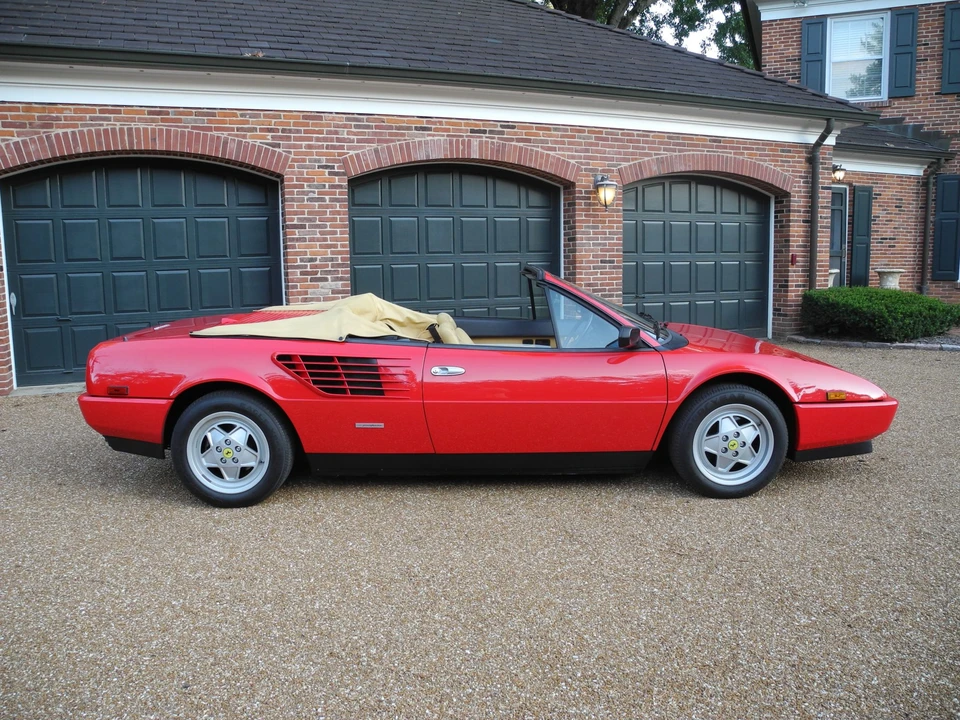 1987 Ferrari Mondial 3.2 - Image 15 of 31