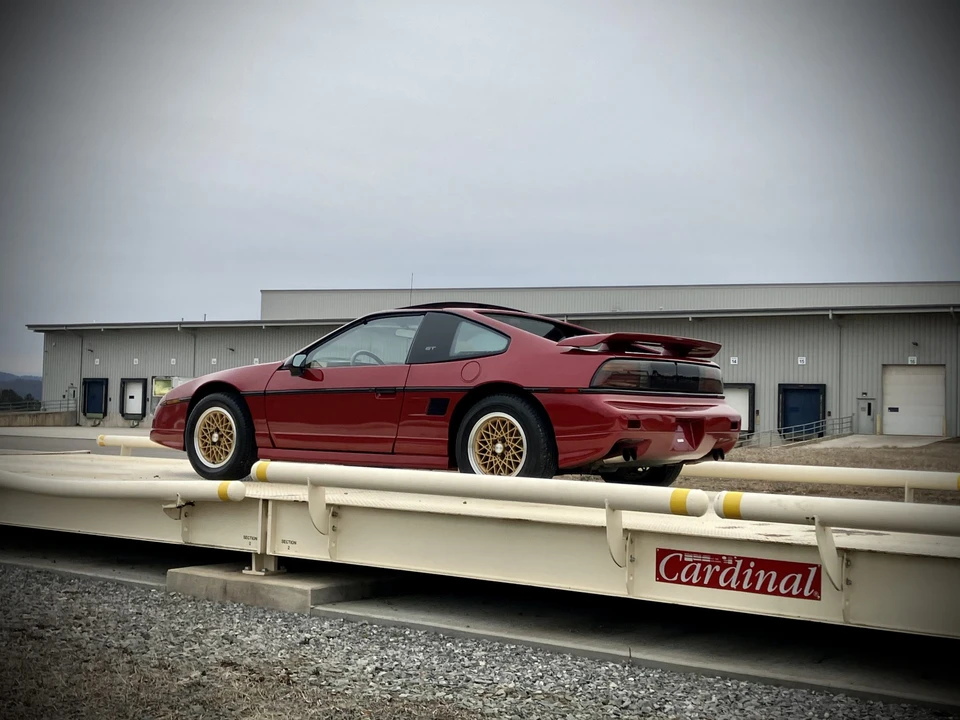 1988 Pontiac Fiero GT - Image 4 of 31