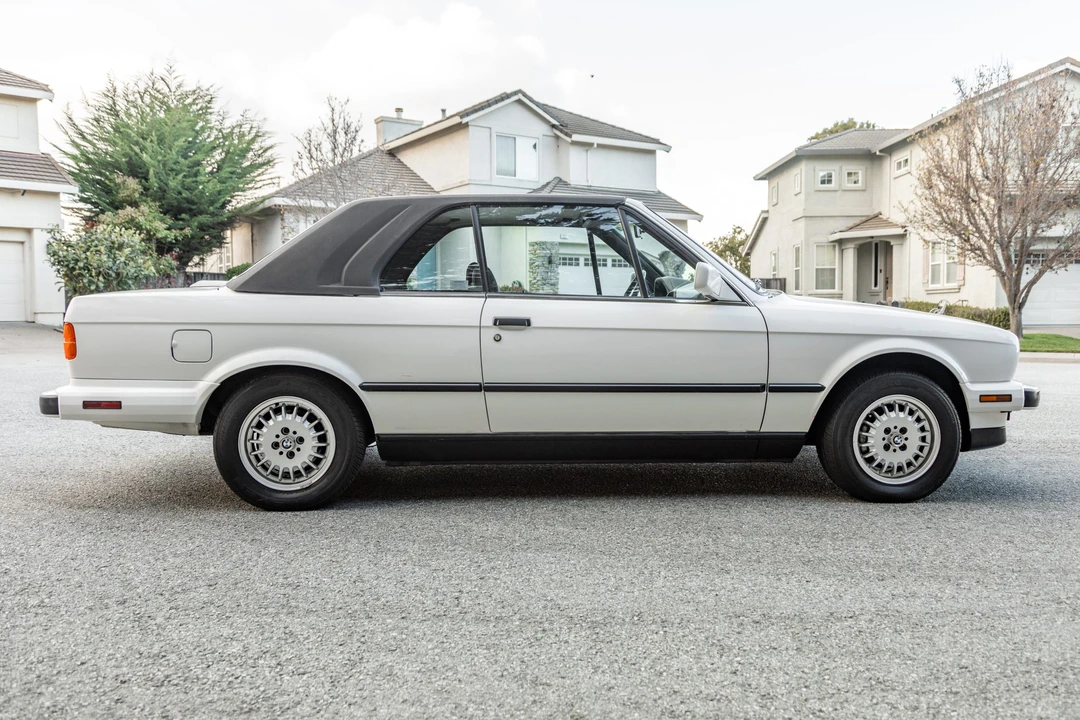 1989 BMW E30 3 Series - Image 30 of 31