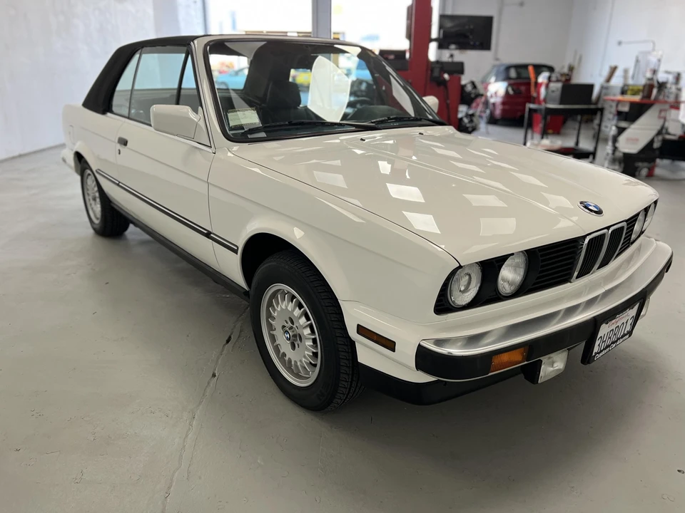 1989 BMW E30 3 Series - Image 16 of 31