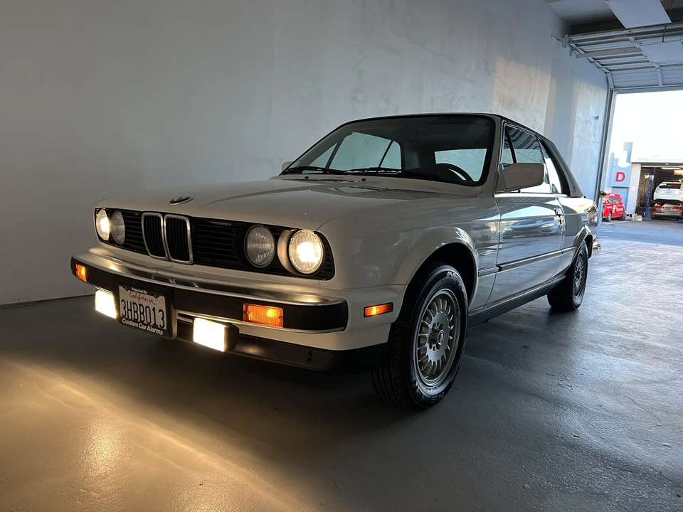 1989 BMW E30 3 Series - Image 4 of 31