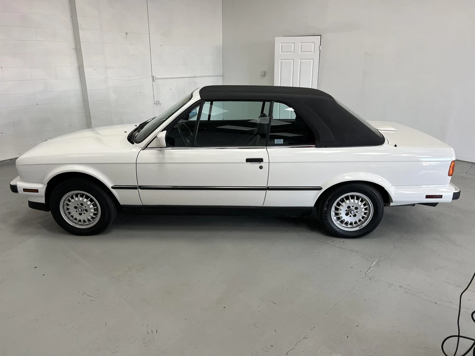 1989 BMW E30 3 Series - Image 8 of 31