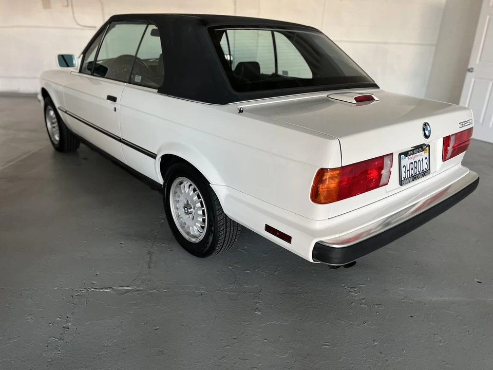 1989 BMW E30 3 Series - Image 11 of 31