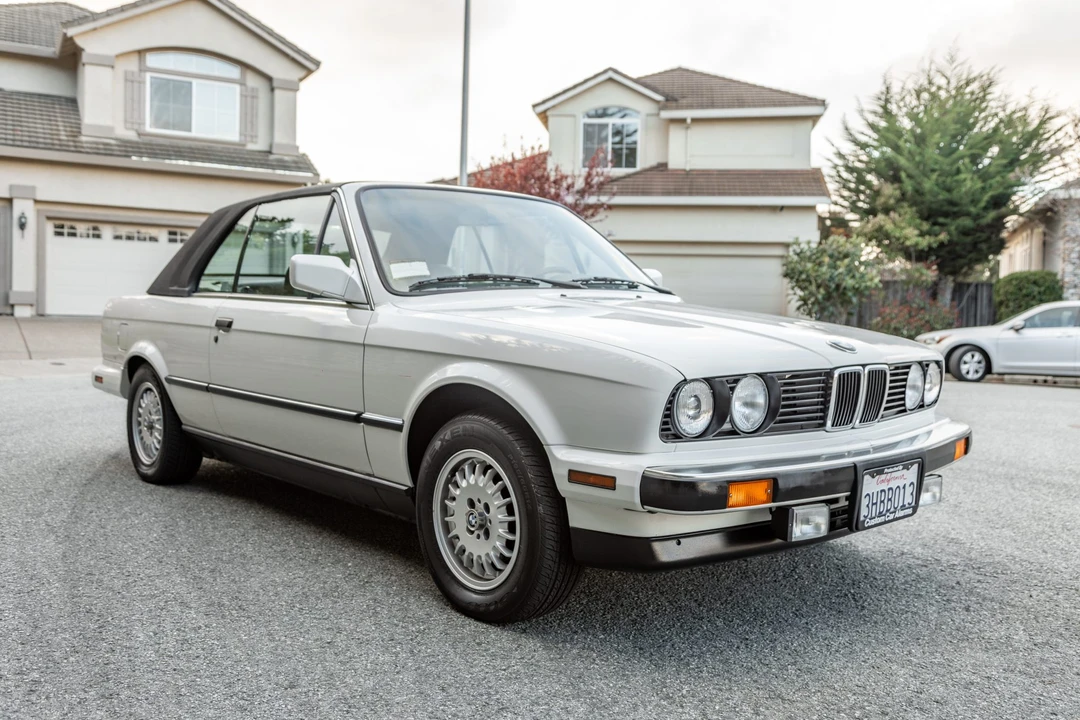 1989 BMW E30 3 Series - Image 3 of 31